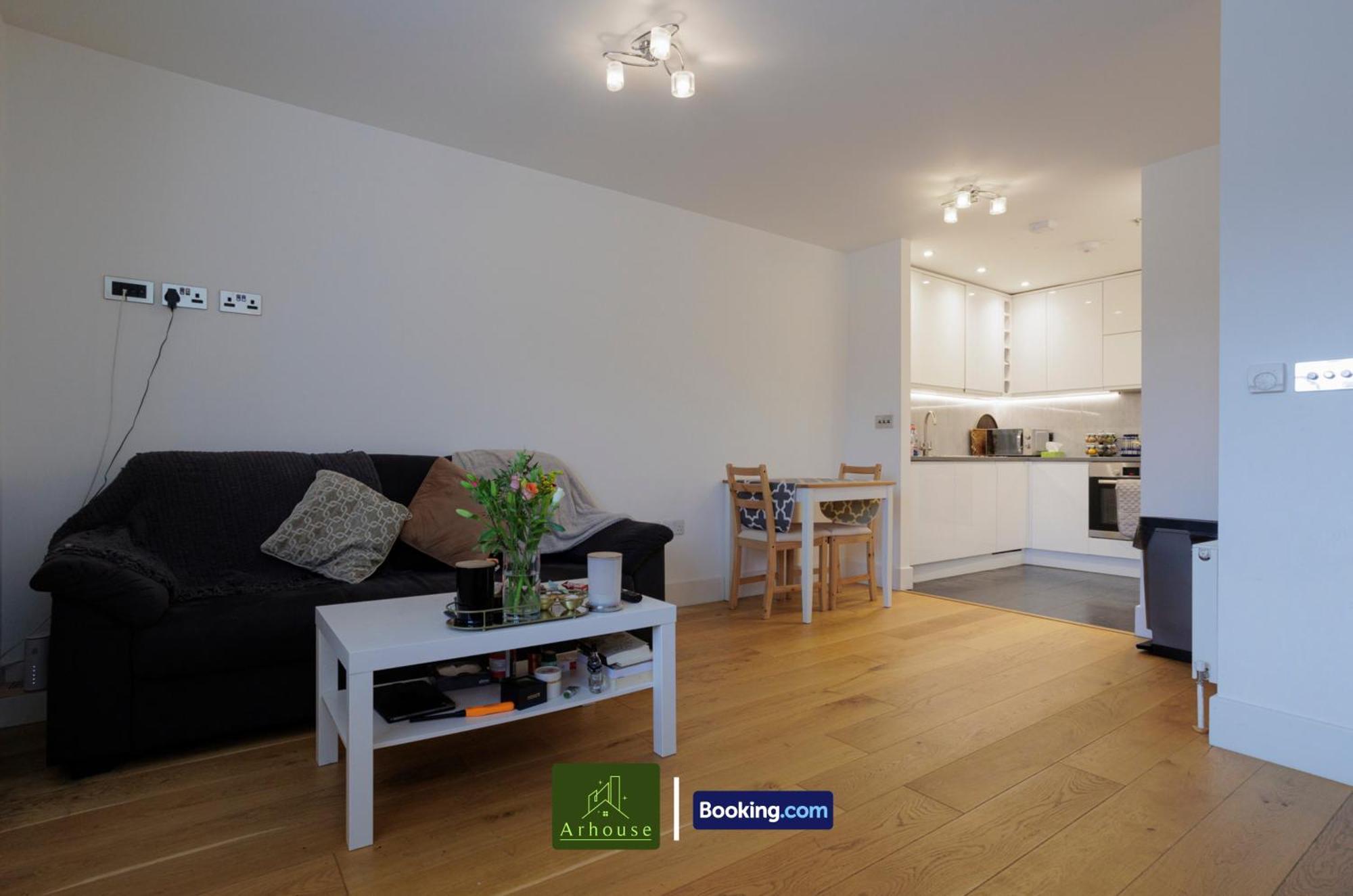 One Bedroom Apartment By Arhouse Apartments Short Lets & Serviced Accommodation Kingston With Free Wifi 泰晤士河畔京士顿 外观 照片