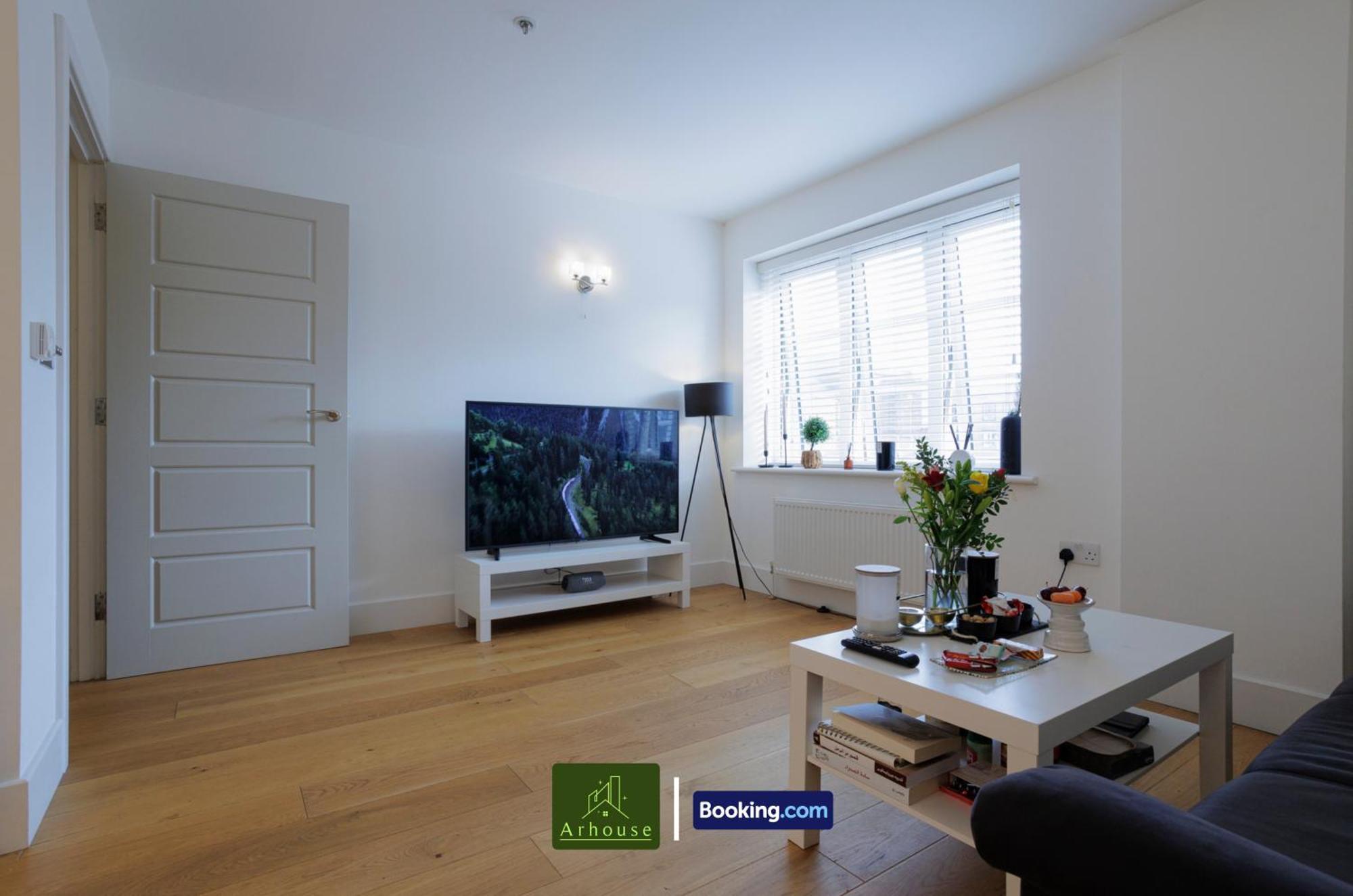 One Bedroom Apartment By Arhouse Apartments Short Lets & Serviced Accommodation Kingston With Free Wifi 泰晤士河畔京士顿 外观 照片